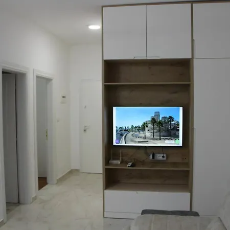 Διαμέρισμα Prime Living By Adriatic Living Golem (Tirana)