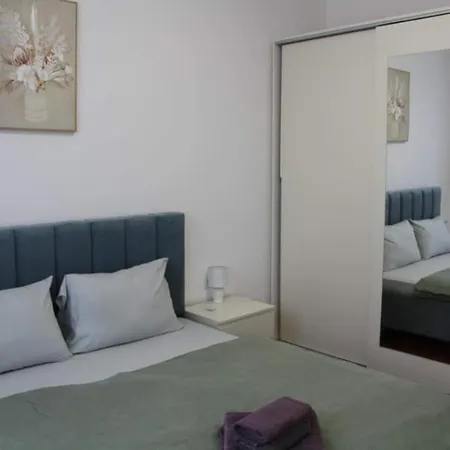 Prime Living By Adriatic Living Golem (Tirana)