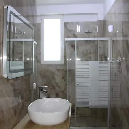 Prime Living By Adriatic Living ゴーレム